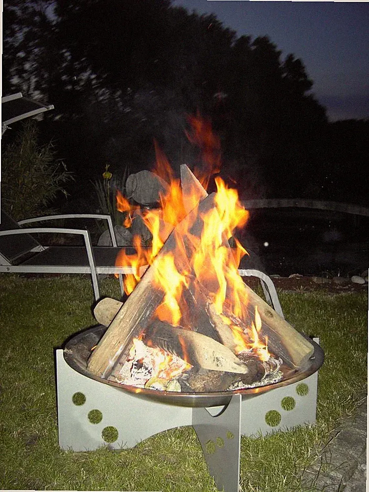 Feuerschale Edelstahl rund ØxH70x30 cm, für Garten Terrase Feuerkorb Design 1