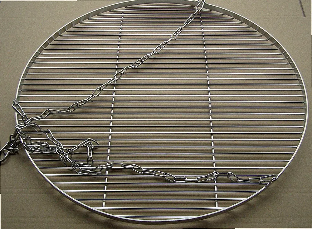 Grillrost Edelstahl 6 mm + Kette für Feuerschale Dreibein Schwenkgrill Grill
