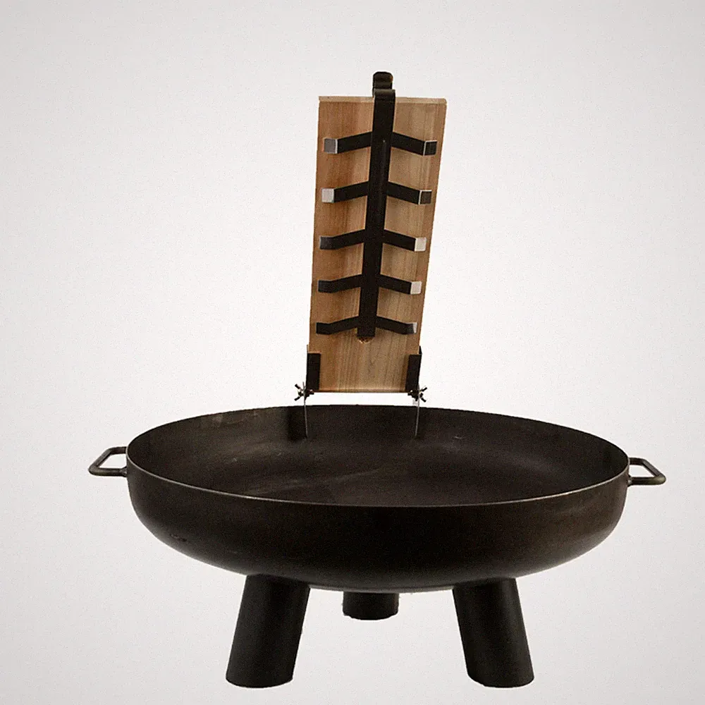 Räucherbrett für die Feuerschale unbehandeltes Zedernholz Edelstahl 55 cm