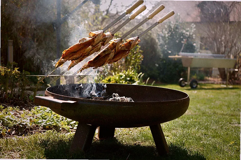 Spießhalter Feuerschale Steckerlfisch Grillaufsatz Fisch Grill Spieße Halter
